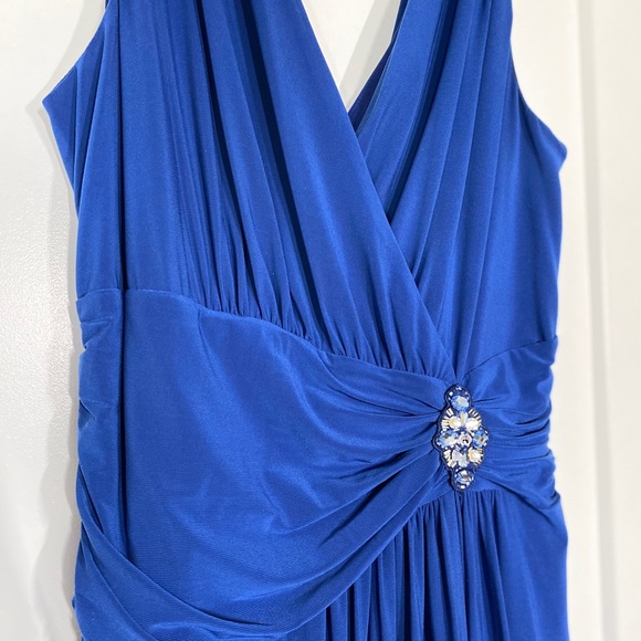 Laura Grecian Style Blue Maxi gown with crystal - Picture 6 of 9